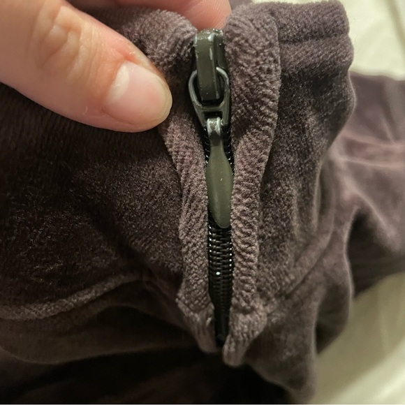 Kim Rogers Brown Velvet Jacket - Picture 5 of 5